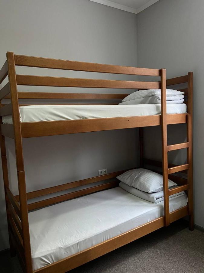 Hostel Lubin Lviv Eksteriør billede
