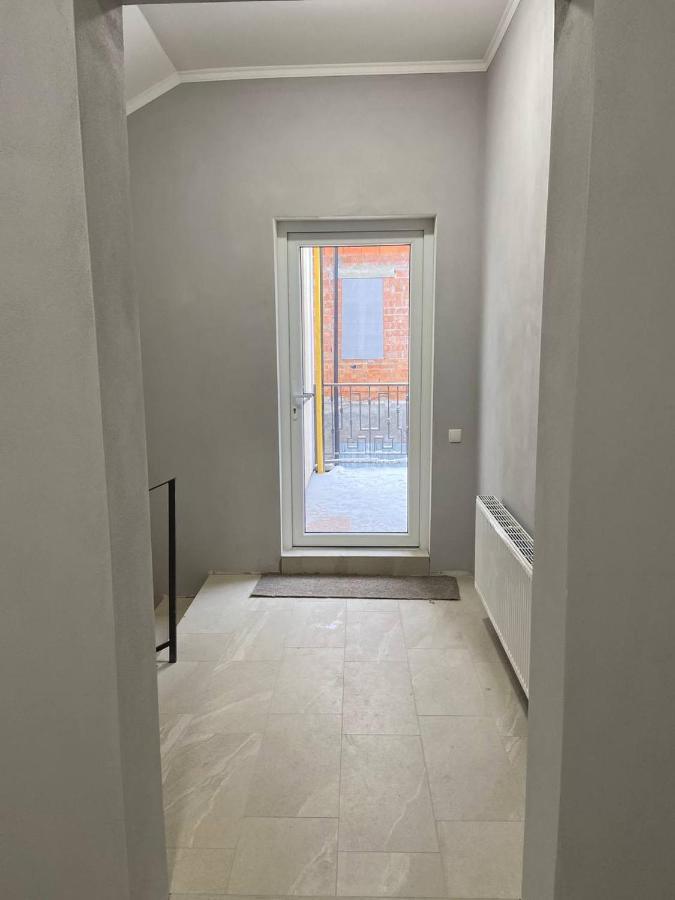 Hostel Lubin Lviv Eksteriør billede